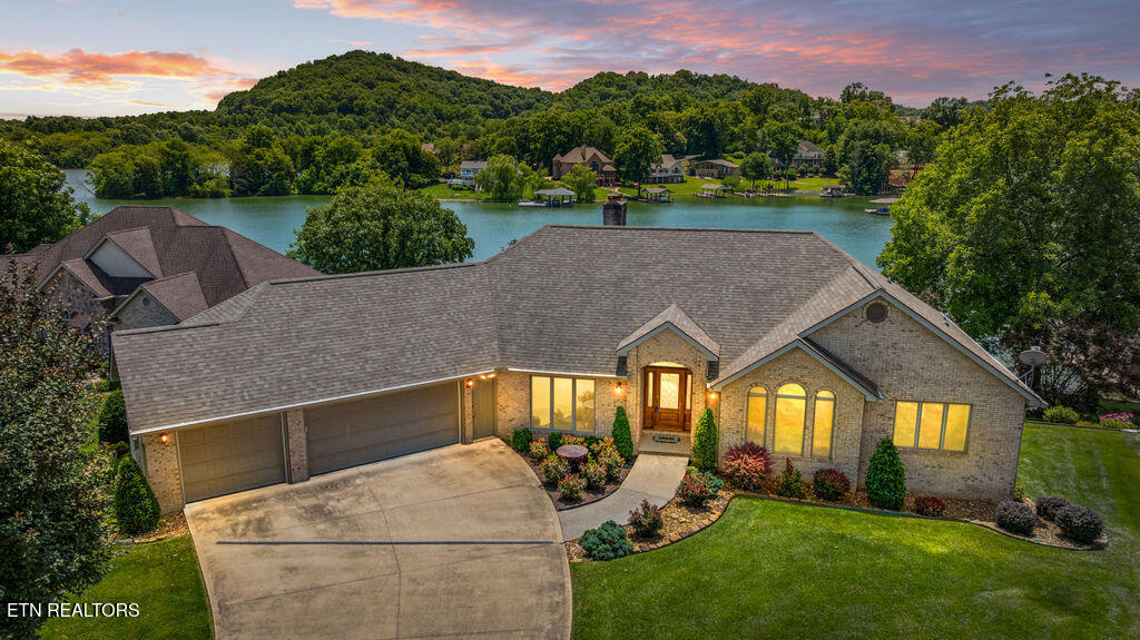 136 Oostagala Drive