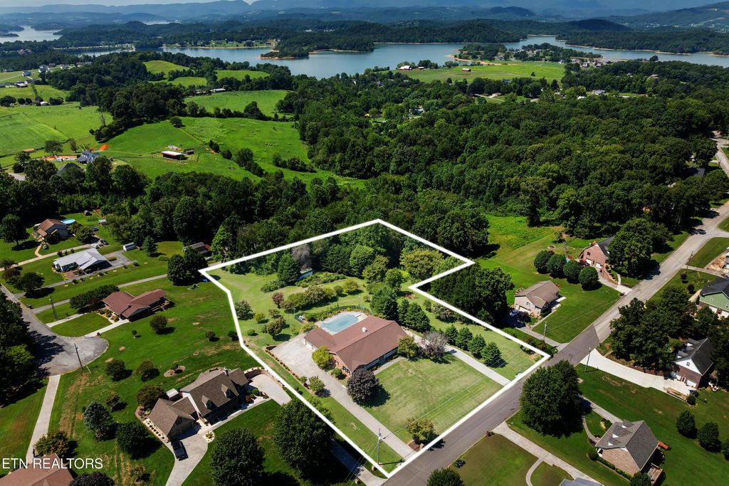 Photo of 3800 Dan Drive, Morristown, TN 37814 (MLS # 1312779)