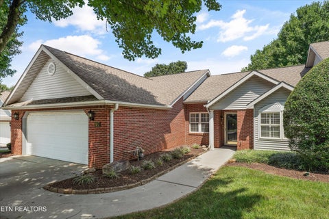 Photo of 715 Cedar Lane #107, Knoxville, TN 37912 (MLS # 1352933)