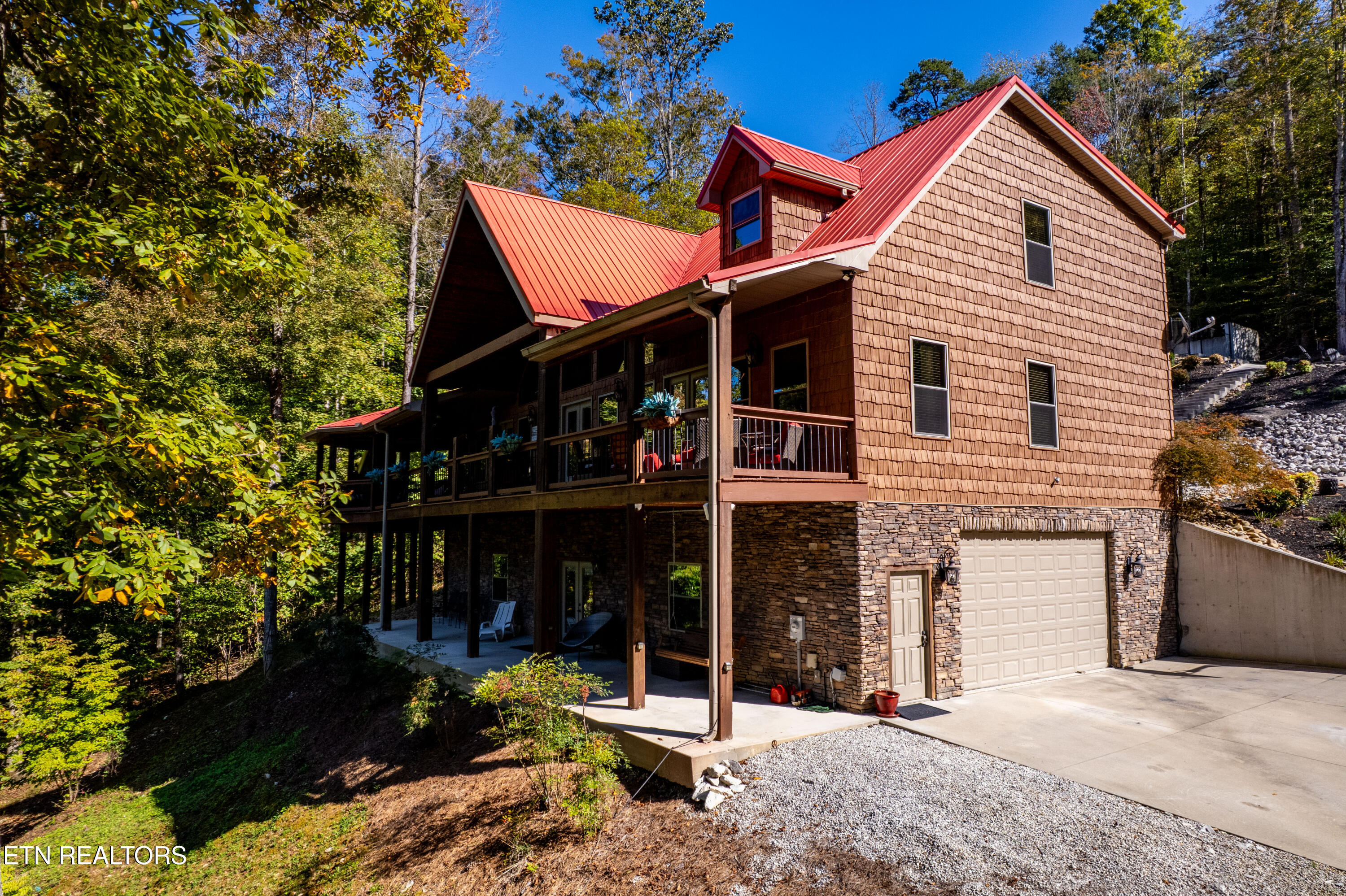 715 Landmark Rd