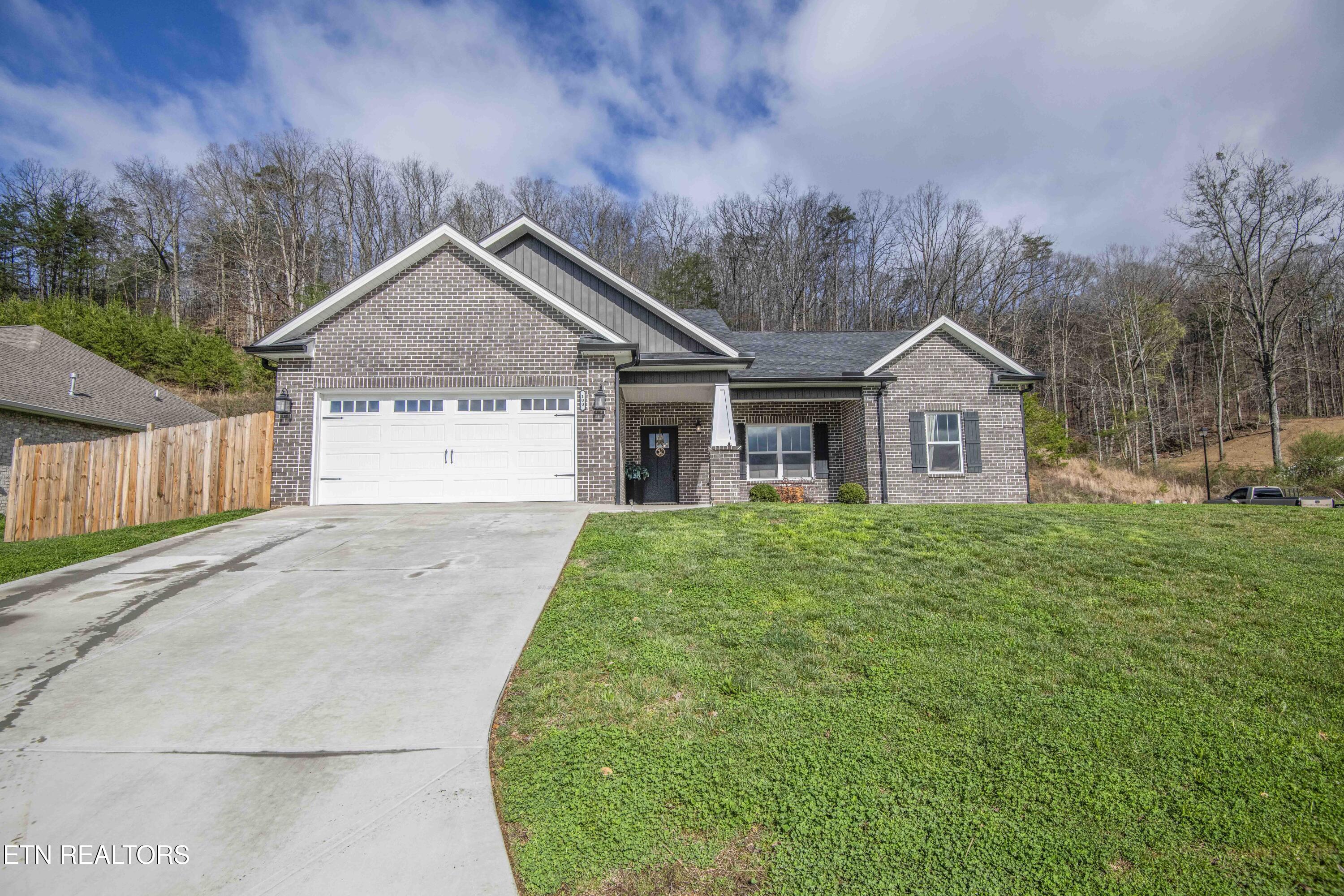 100 Claude Steadman Place