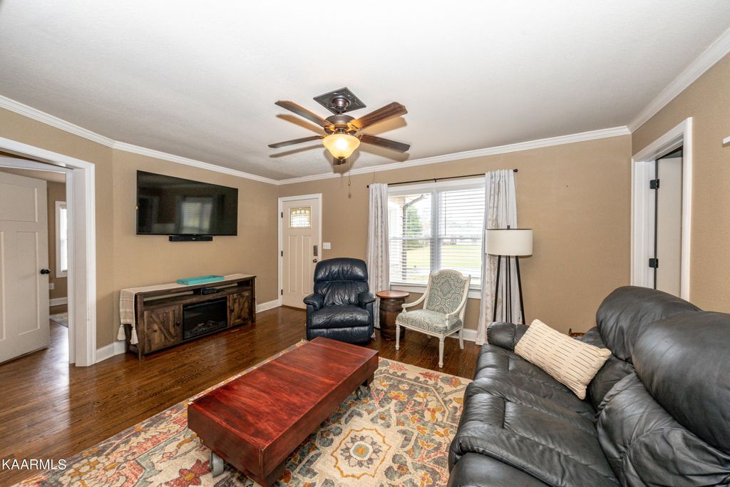 Photo of 3706 Miser Station Rd, Louisville, TN 37777 (MLS # 1221849)