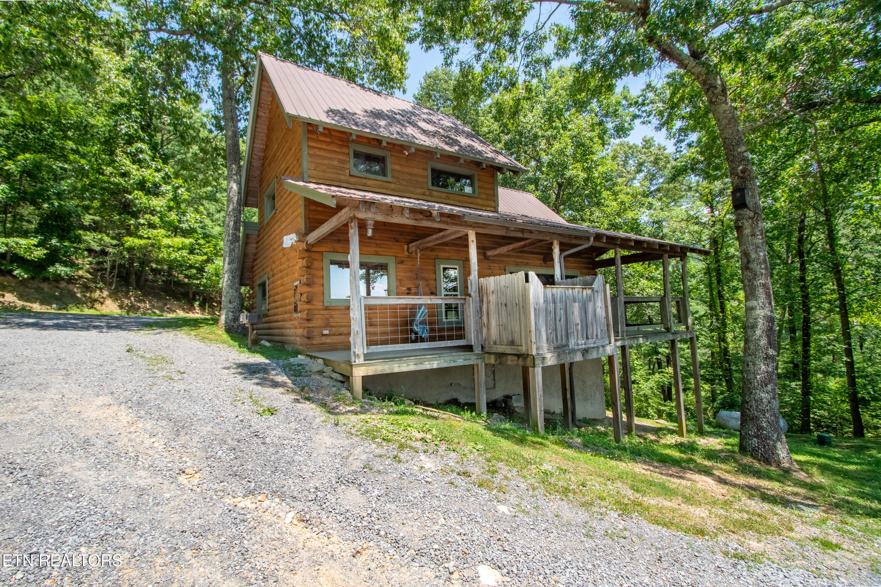 1239 Wears Valley Rd