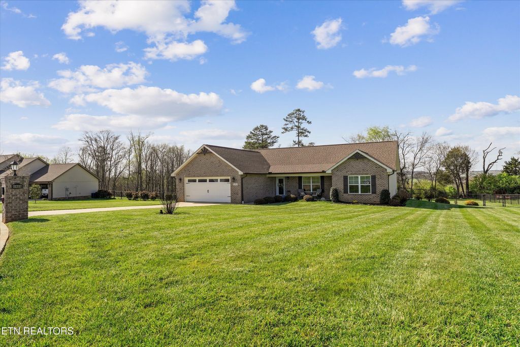Photo of 5925 Chester Lane, Maryville, TN 37801 (MLS # 1334104)