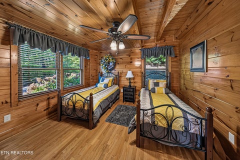 Tiny photo for 3702 Marian Lake Way, Sevierville, TN 37862 (MLS # 1357657)