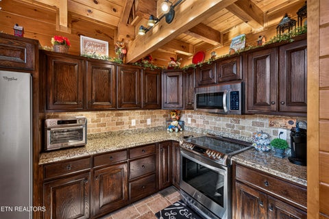 Tiny photo for 3702 Marian Lake Way, Sevierville, TN 37862 (MLS # 1357657)