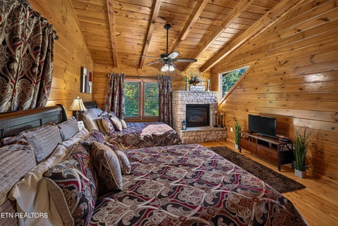 Tiny photo for 3702 Marian Lake Way, Sevierville, TN 37862 (MLS # 1357657)
