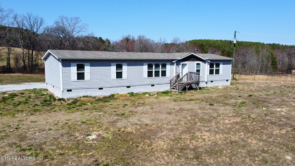 Photo of 325 County Rd 298, Sweetwater, TN 37874 (MLS # 1293627)