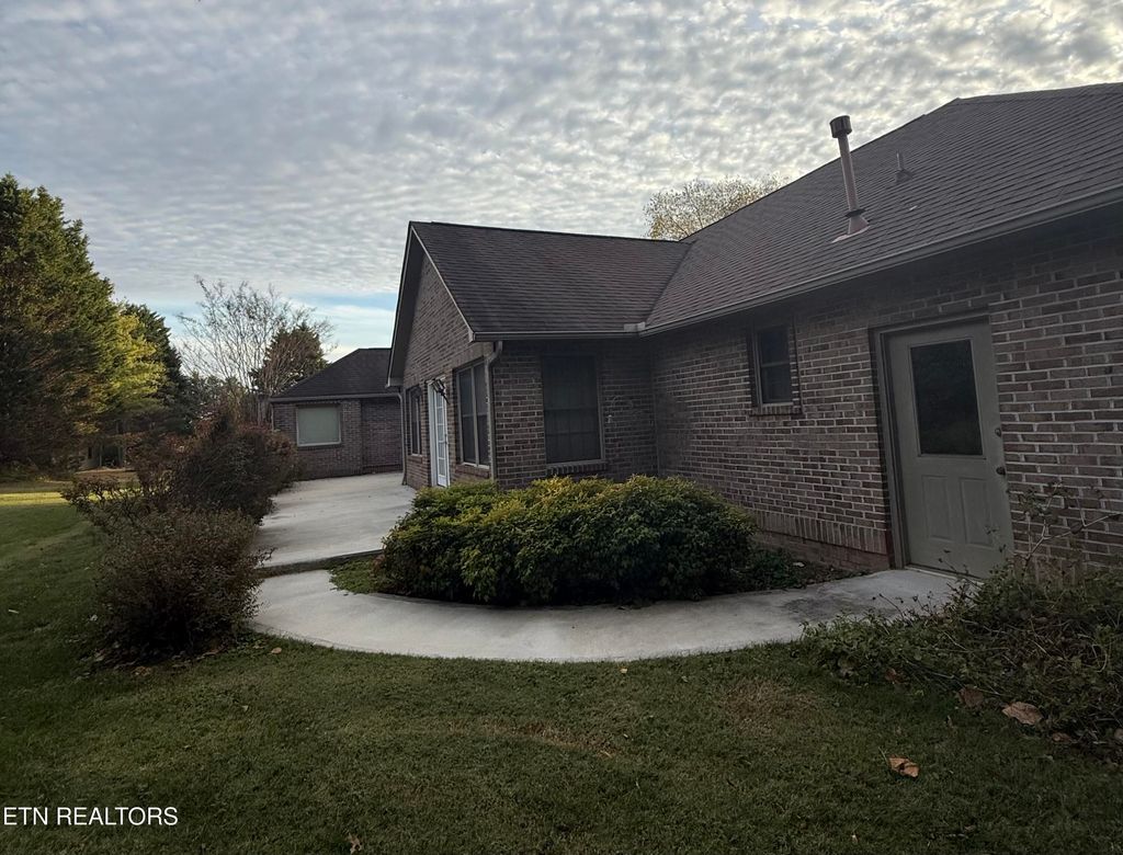 Photo of 1656 Peppertree Drive, Alcoa, TN 37701 (MLS # 1319911)