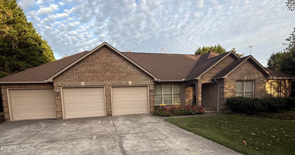 Photo of 1656 Peppertree Drive, Alcoa, TN 37701 (MLS # 1319911)