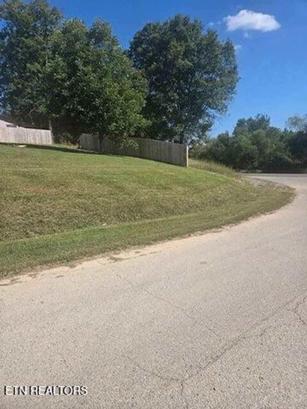 Photo of 187 County Road 322, Sweetwater, TN 37874 (MLS # 1329340)