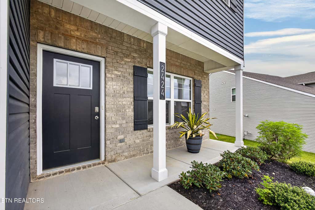 Photo of 2424 Limelight Lane, Knoxville, TN 37924 (MLS # 1350877)