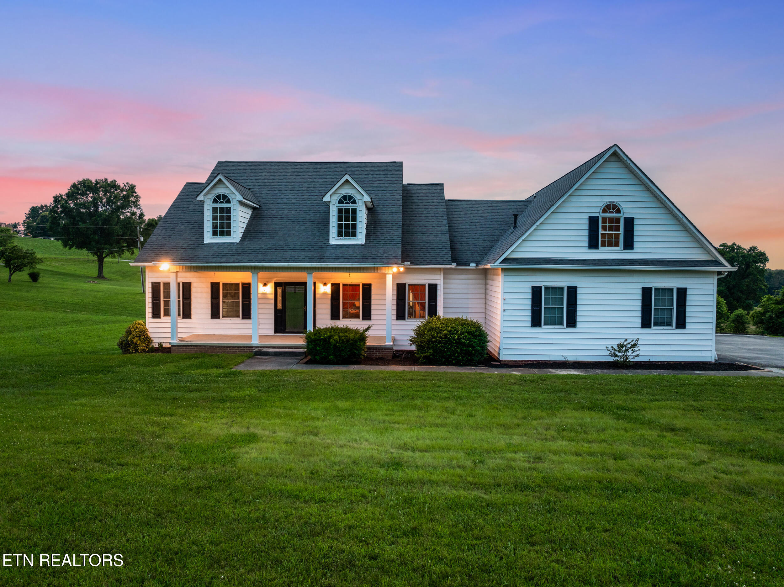 2317 Wayland Rd