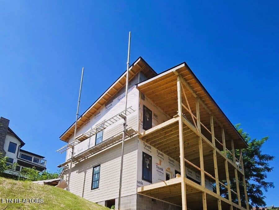 Photo of 1123 Longview Court, Gatlinburg, TN 37738 (MLS # 1349045)