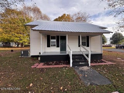 Photo of 110 Old Englewood Road Rd, Englewood, TN 37329 (MLS # 1319992)