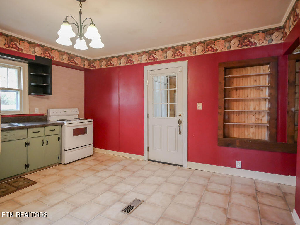 110 Old Englewood Road