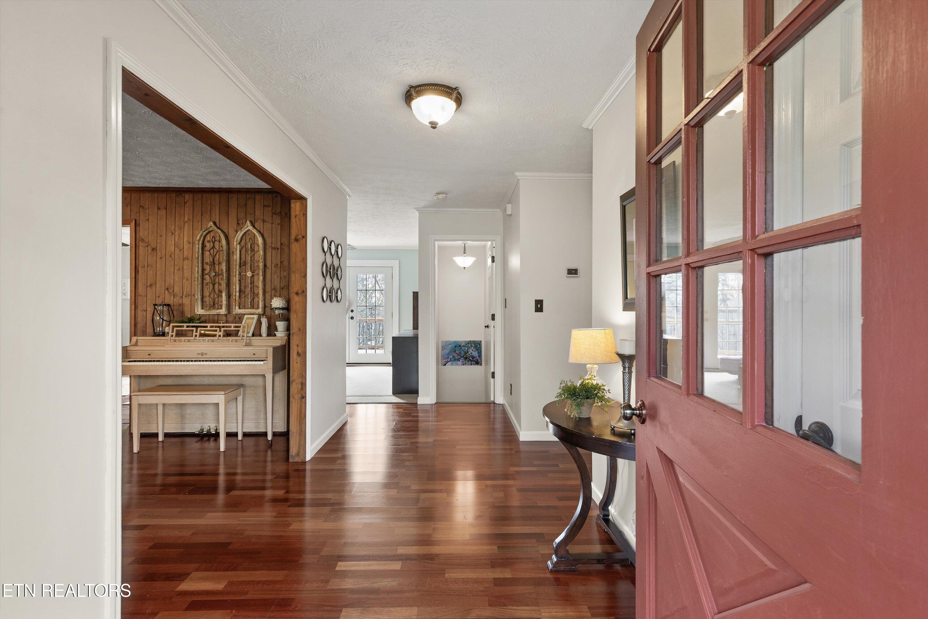 384 Stephens Rd