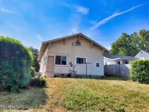 Tiny photo for 541 Cedar Ave, Knoxville, TN 37917 (MLS # 1356336)