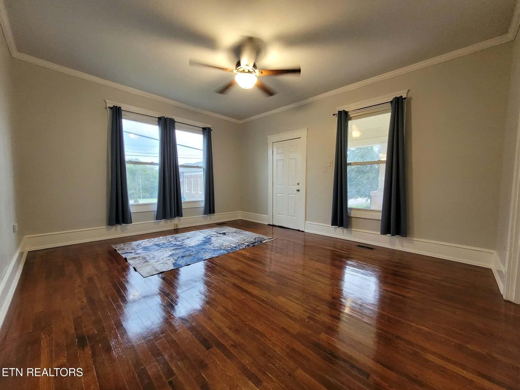 Photo of 541 Cedar Ave, Knoxville, TN 37917 (MLS # 1356336)