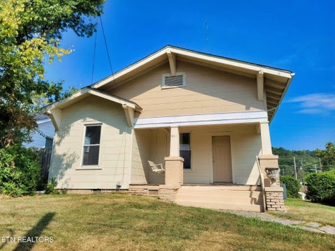 Tiny photo for 541 Cedar Ave, Knoxville, TN 37917 (MLS # 1356336)