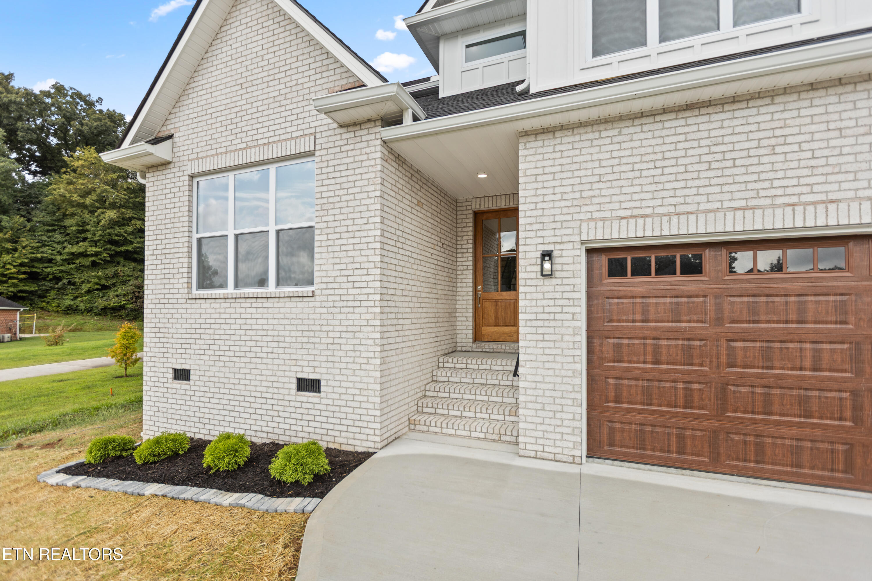 1864 Old Hickory Lane
