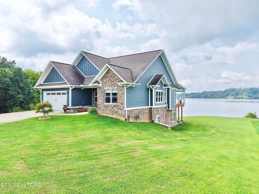 Photo of 3523 Nina Ferry Pointe Way, Baneberry, TN 37890 (MLS # 1350396)