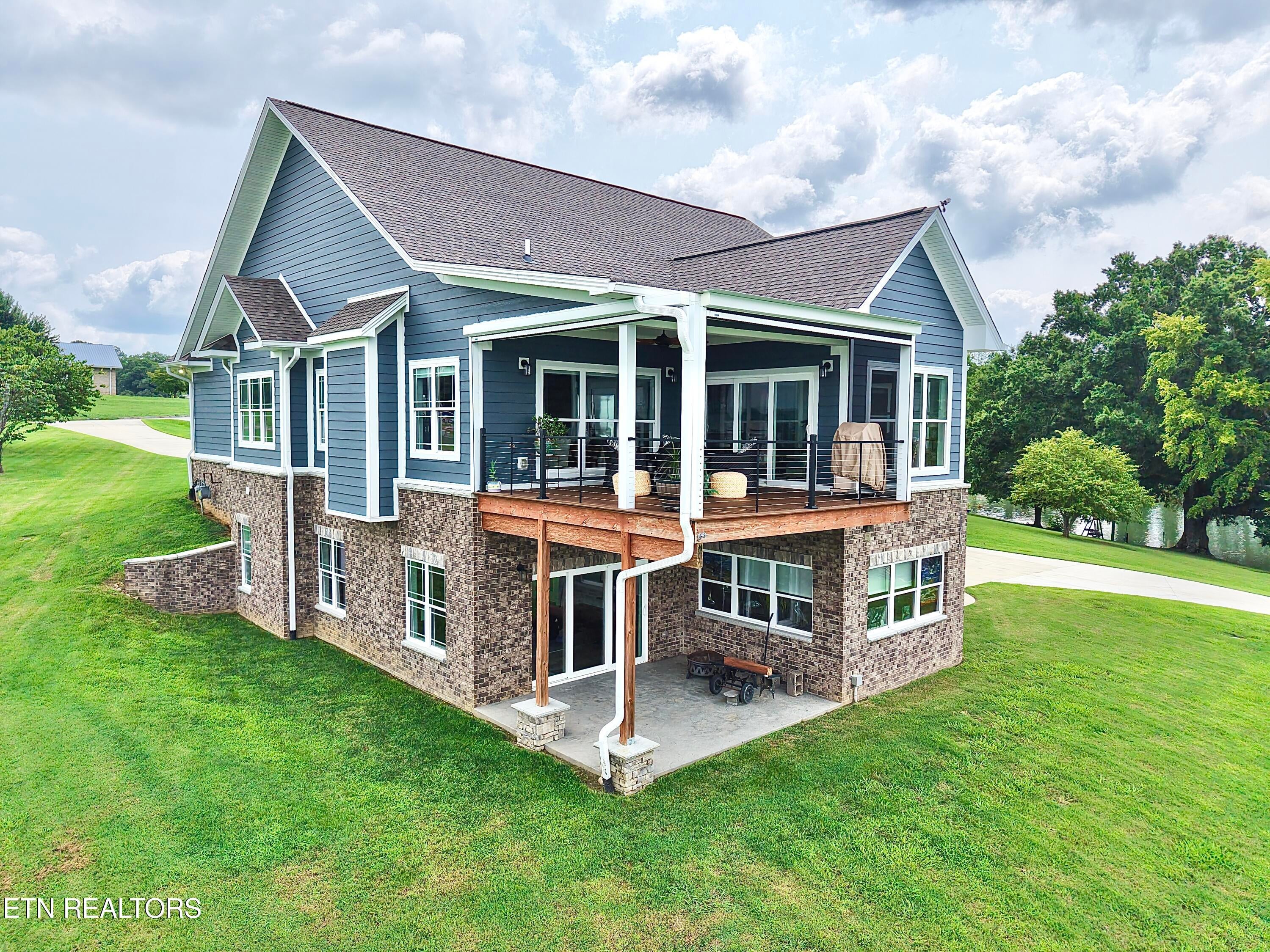 3523 Nina Ferry Pointe Way