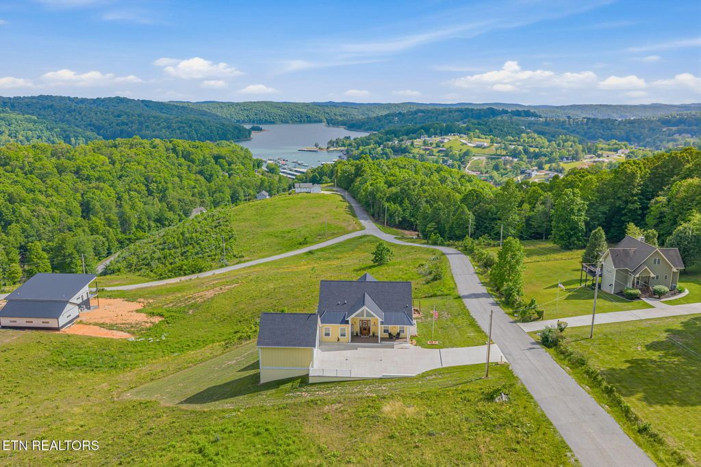 Photo of 164 Kennedys Loop, LaFollette, TN 37766 (MLS # 1340813)