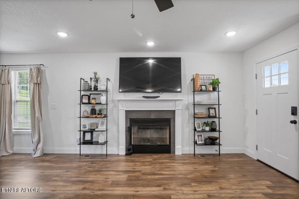 1179 Martin Lane