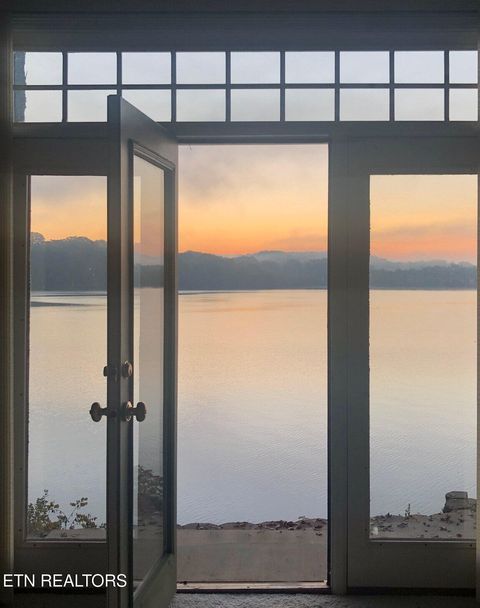 Tiny photo for 275 Rock Point Drive, Vonore, TN 37885 (MLS # 1332584)