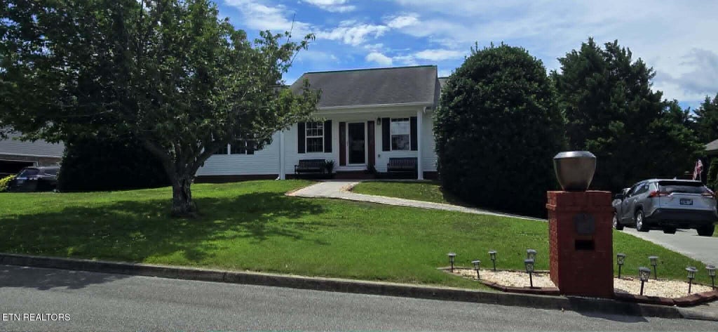 Photo of 2158 Murphys Chapel Drive, Sevierville, TN 37876 (MLS # 1345540)