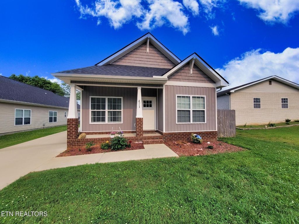 Photo of 471 Cochran St, Alcoa, TN 37701 (MLS # 1303020)