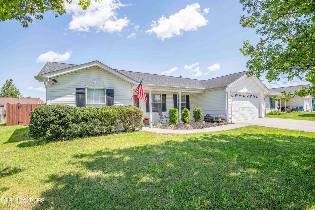 Photo of 7533 Gary White Rd, Corryton, TN 37721 (MLS # 1297085)