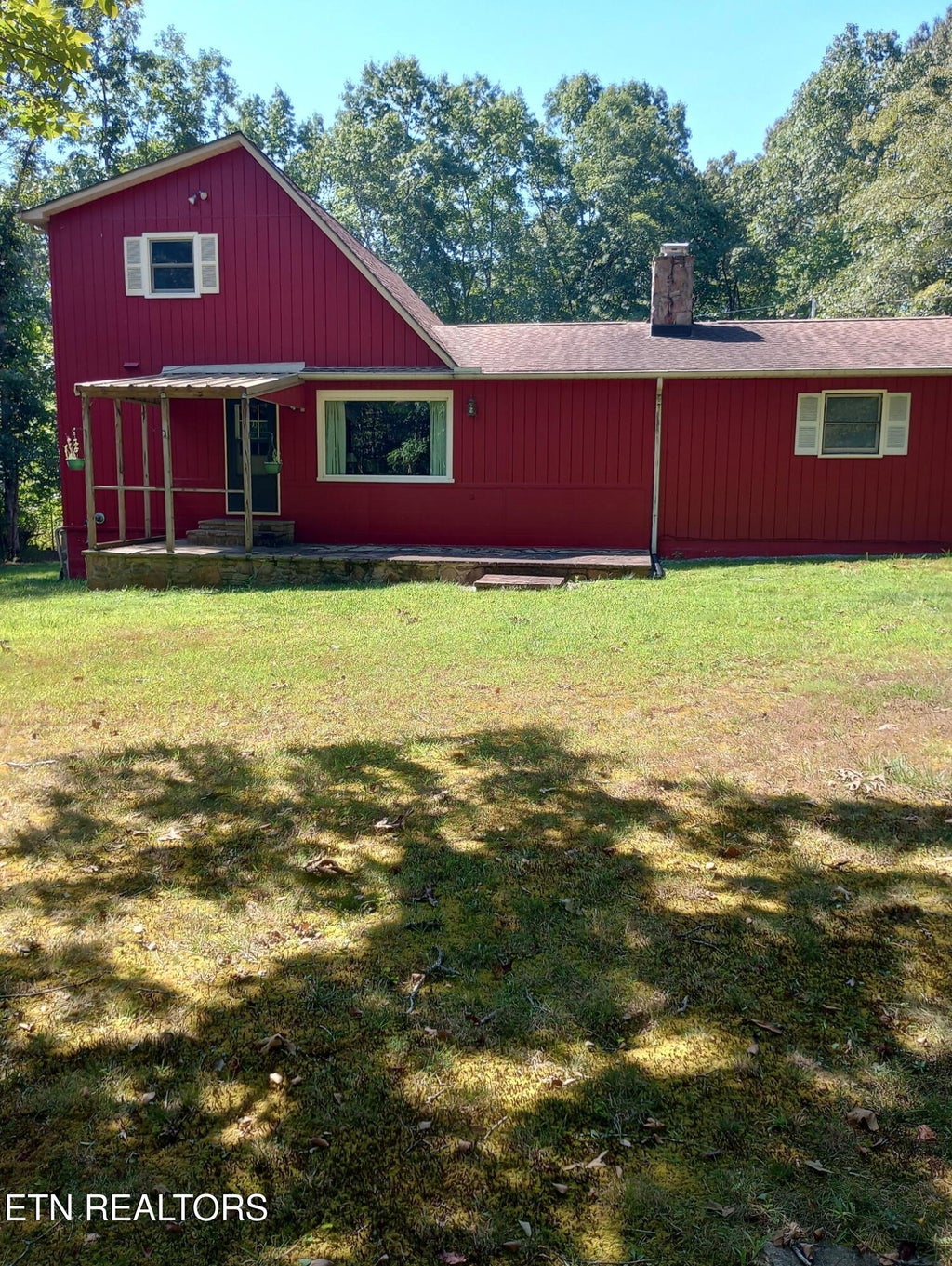 Photo of 5321 Pawnee Rd, Crossville, TN 38572 (MLS # 1353338)