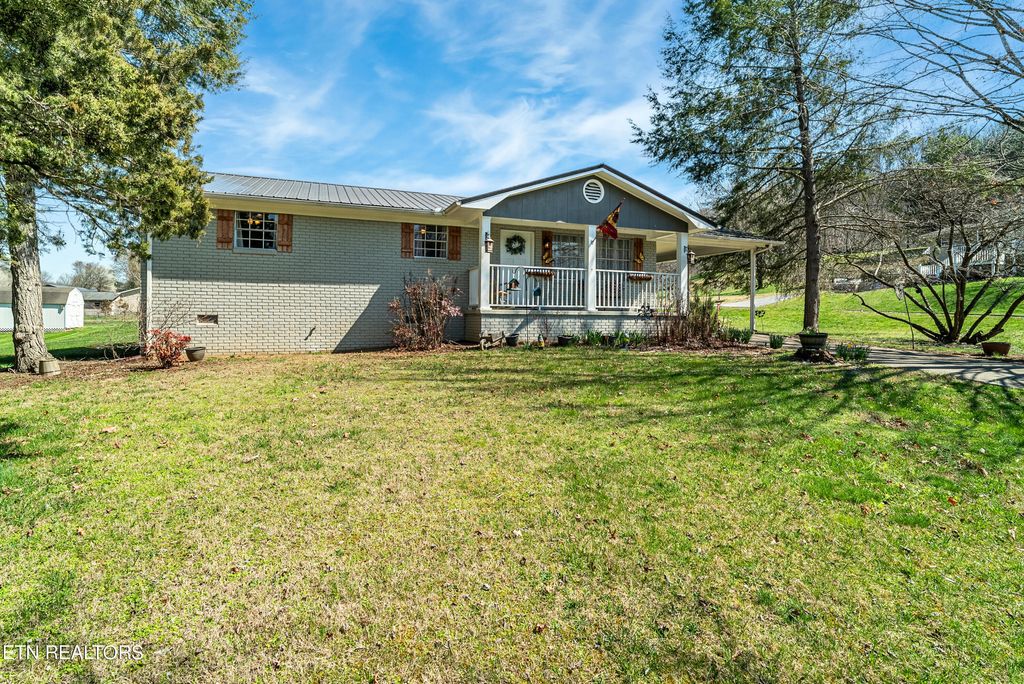 Photo of 161 Midfield Drive, Maynardville, TN 37807 (MLS # 1255855)