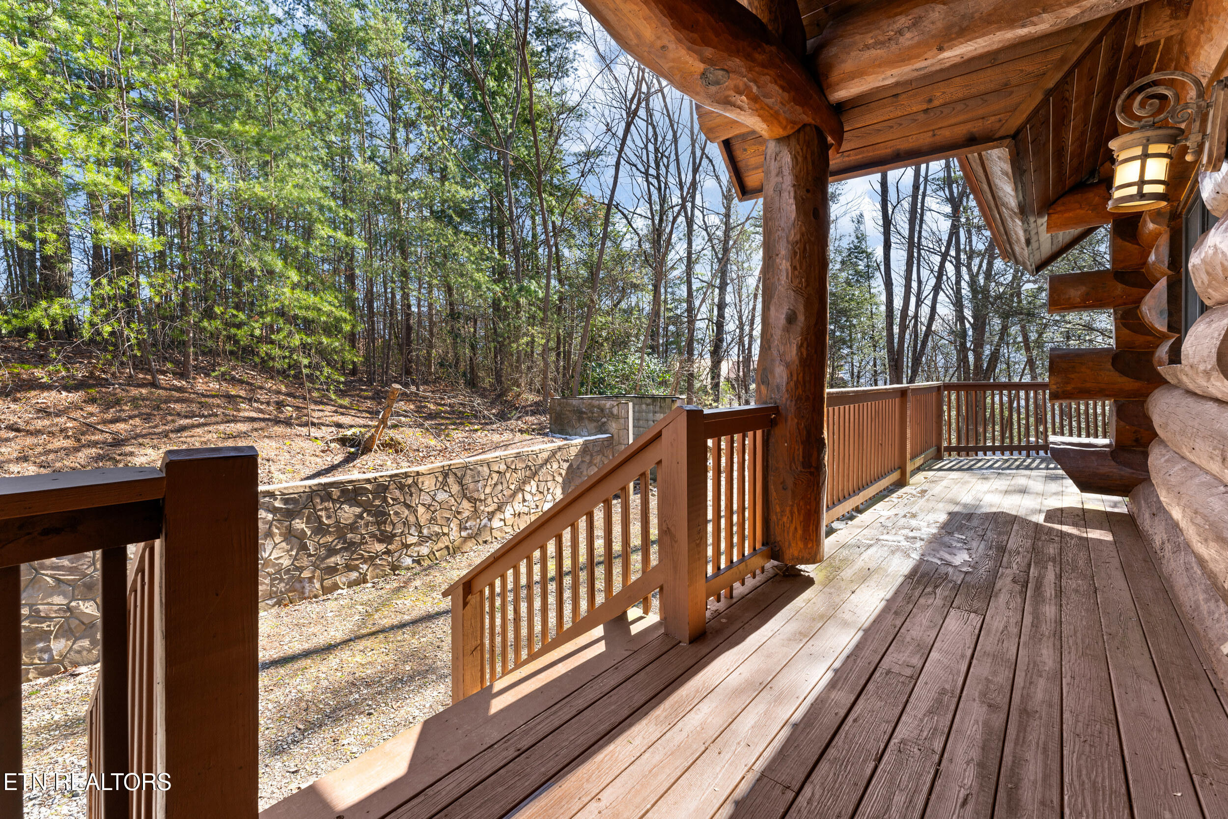438 Coyote Rd