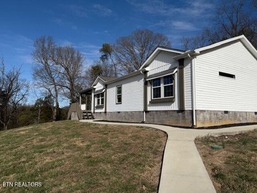 Photo of 361 Walnut Creek Rd, White Pine, TN 37890 (MLS # 1327442)