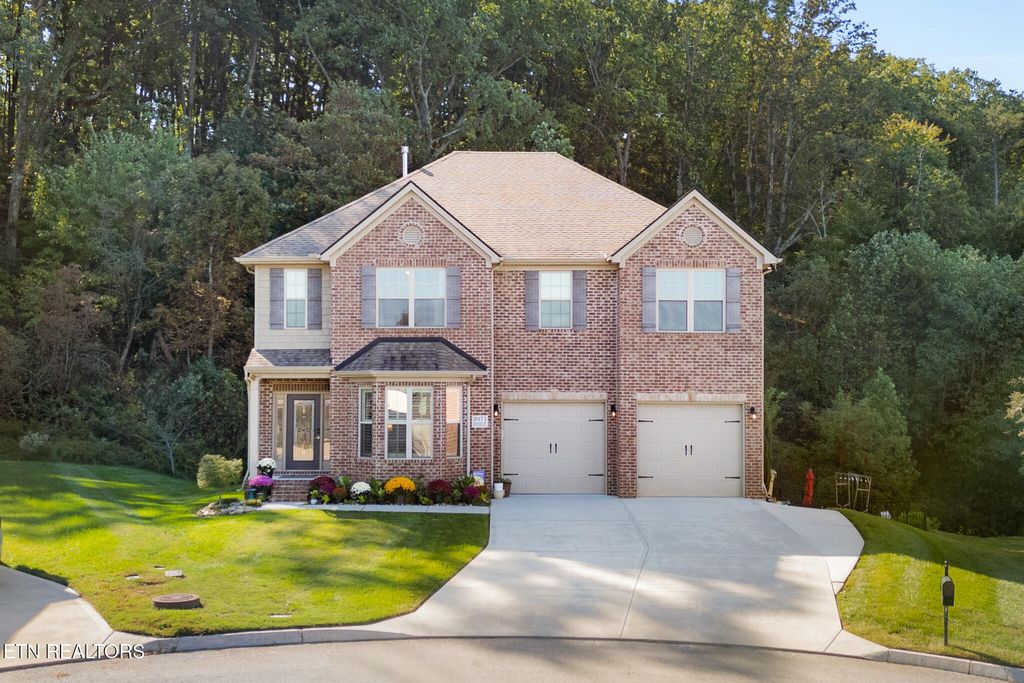 Photo of 2071 Wooded Mountain Lane, Knoxville, TN 37922 (MLS # 1318592)