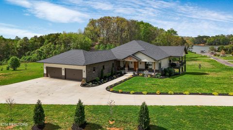 4733 Driftwood Lane Louisville TN 37777