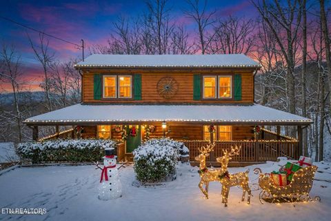 Tiny photo for 923 Pine Cove Way, Gatlinburg, TN 37738 (MLS # 1324638)