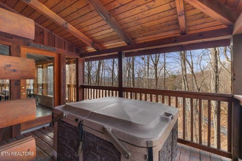 Tiny photo for 923 Pine Cove Way, Gatlinburg, TN 37738 (MLS # 1324638)