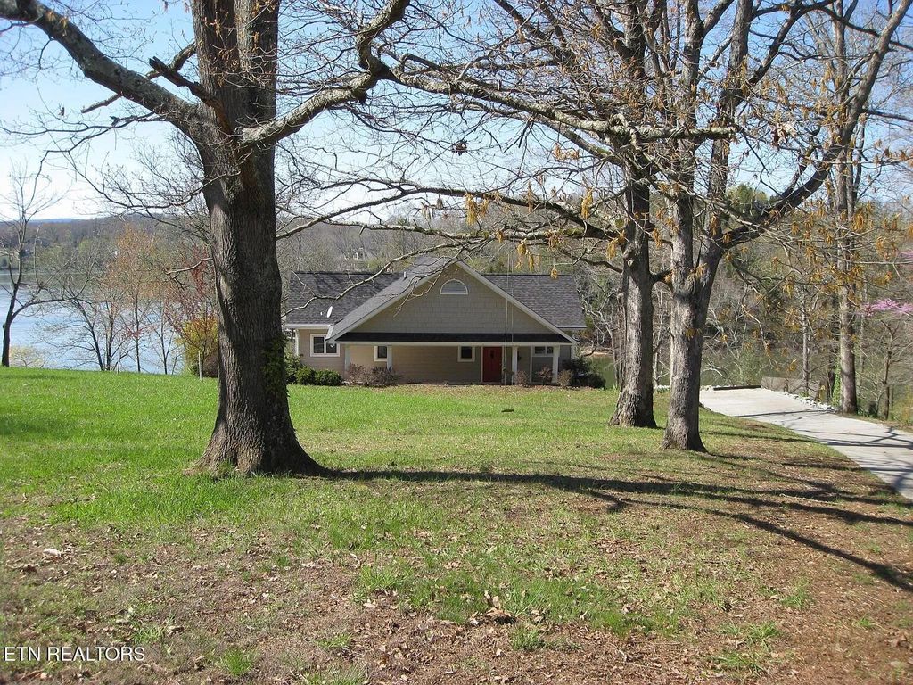 Photo of 104 Hilltop Drive, Kingston, TN 37763 (MLS # 1341019)