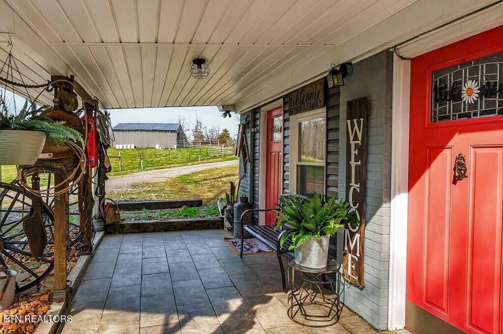 Photo of 1603 Coon Hunt Rd, Baxter, TN 38544 (MLS # 1332303)