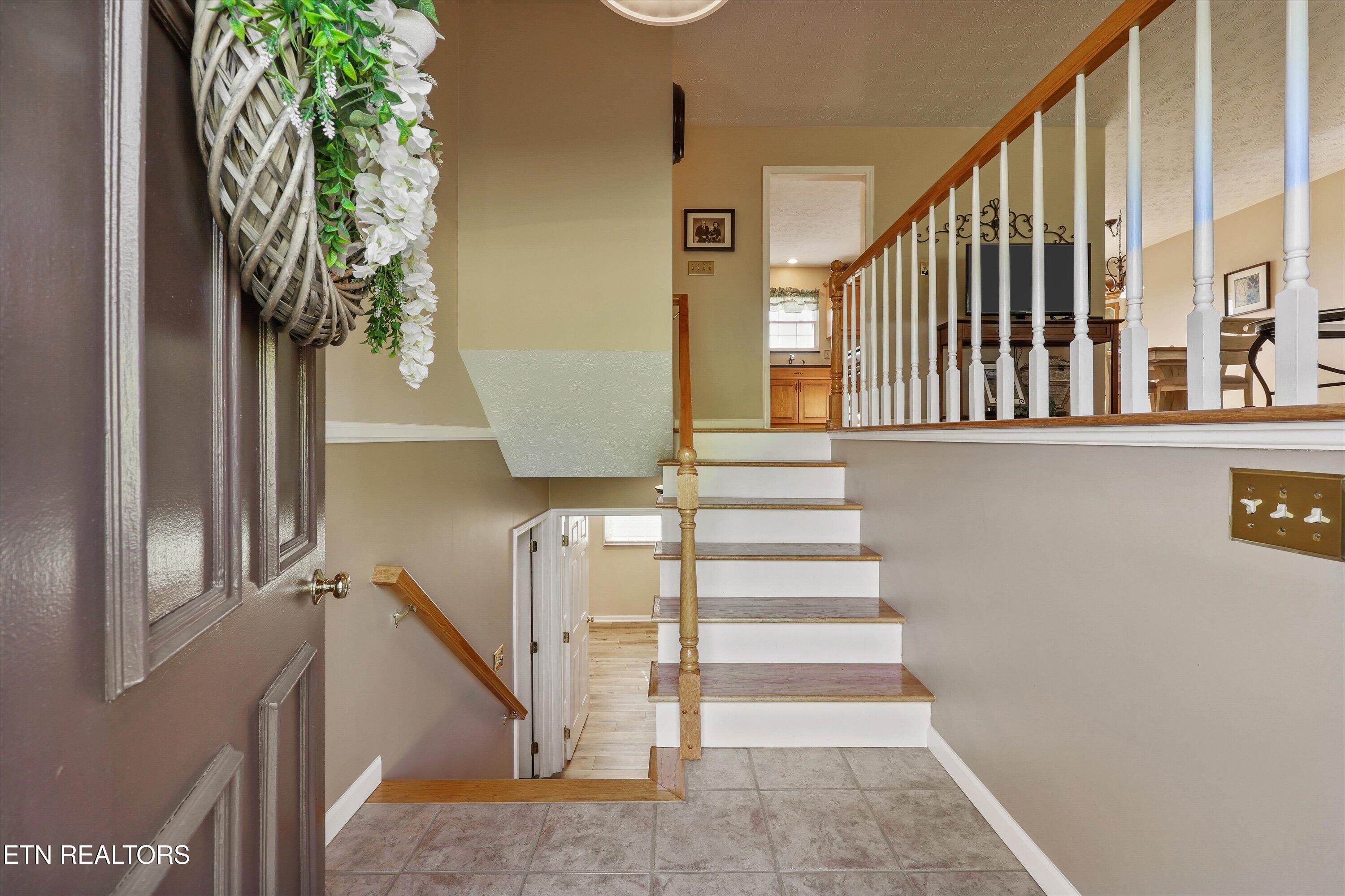 10404 Cobb Lane