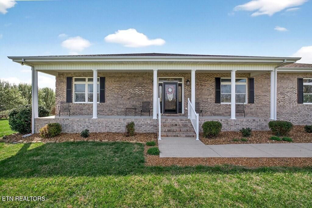 Photo of 450 Low Gap Rd, Sparta, TN 38583 (MLS # 1332879)