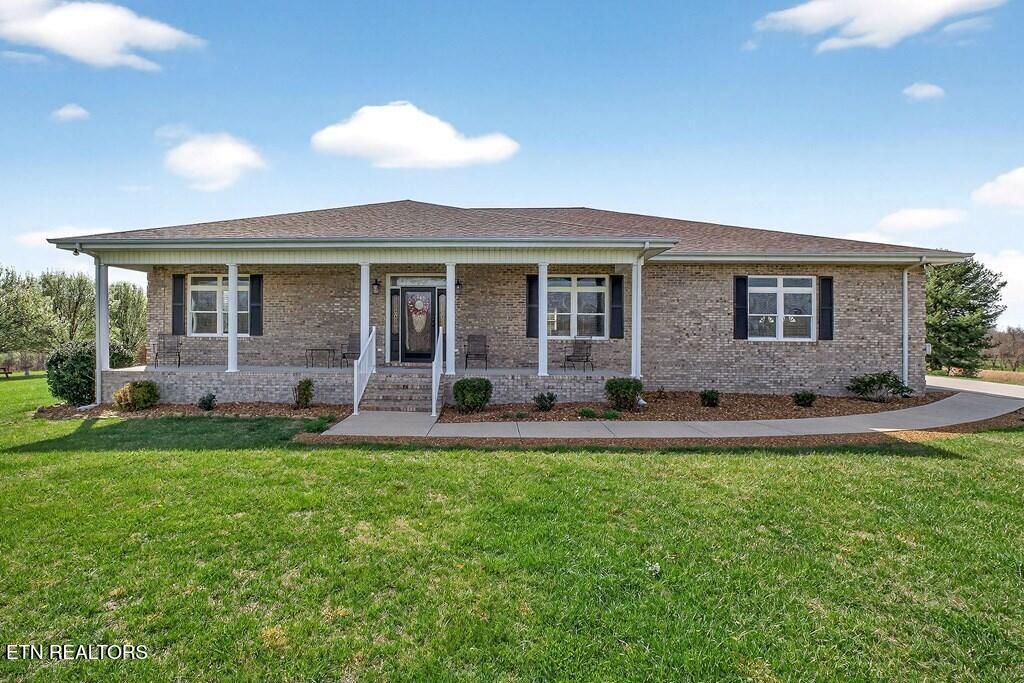 Photo of 450 Low Gap Rd, Sparta, TN 38583 (MLS # 1332879)