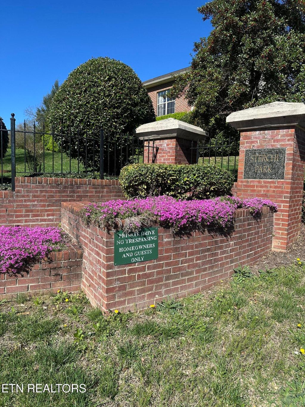 Photo of 722 Sterchi Park Way, Knoxville, TN 37912 (MLS # 1332871)