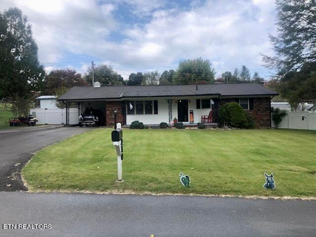 Photo of 230 Todd Circle, Tazewell, TN 37879 (MLS # 1243179)