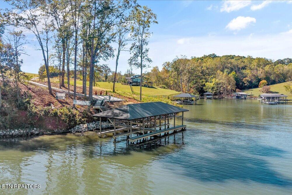 3835 Lakeside Estates Way