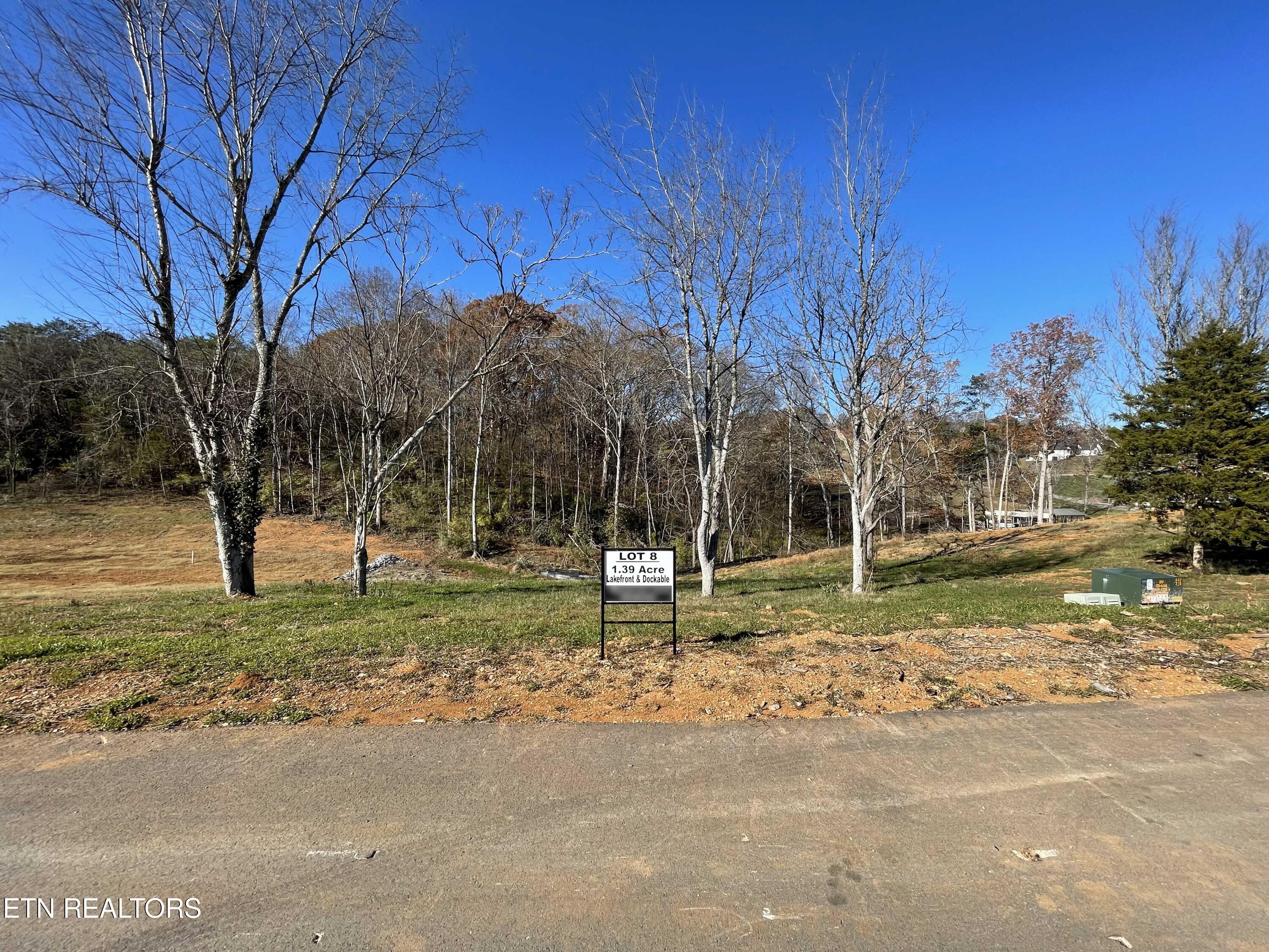 3835 Lakeside Estates Way